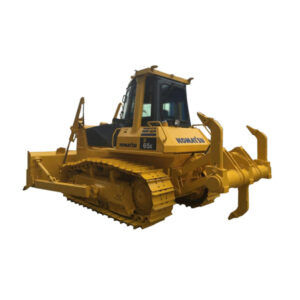 Бульдозер Komatsu D65E-12 с задним клыком
